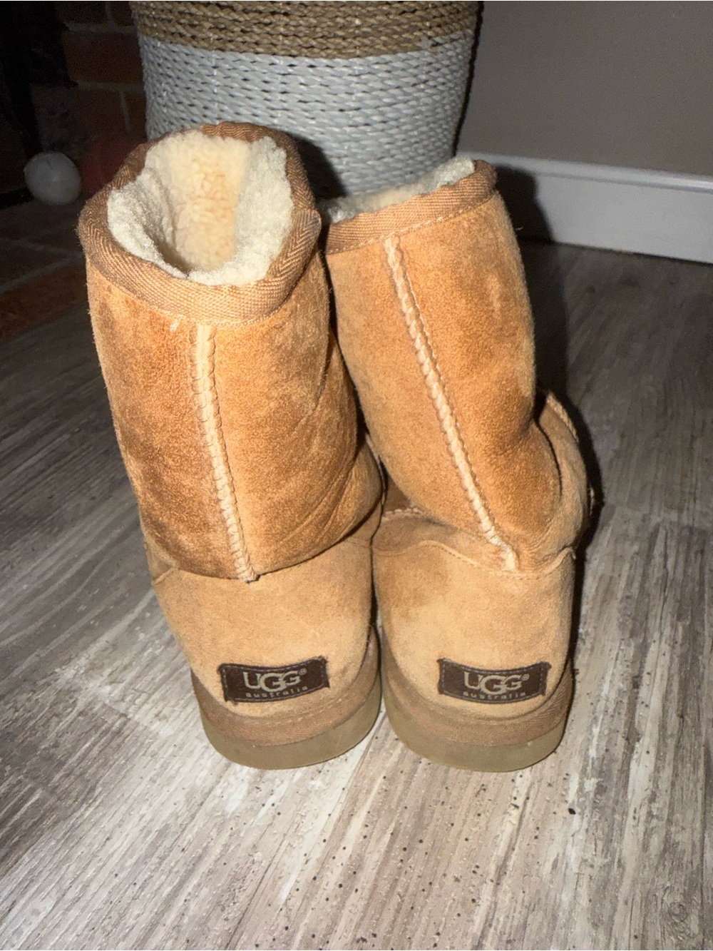 UGG mid Boots - Chestnut/Tan, well used